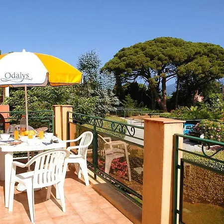 Residence Jardin D'Artemis Апарт-готель 3*